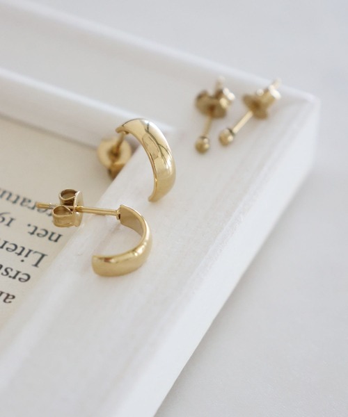 LEPSIM(レプシィム)の「ステンレス2Pセットピアス 303315(ピアス(両耳用)・レディース・シルバー/ゴールド・ONE SIZE)」の1枚目の写真