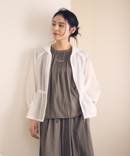 本日で削除しますm(_ _)m Mal. シアーブルゾン ホワイト 楽天市場】シアーブルゾン ギャザーブルゾン ジャケット