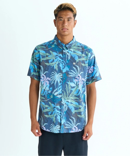 Quiksilver（クイックシルバー）の「APERO CLASSIC SS/クイックシルバー半袖総柄シャツ（シャツ/ブラウス・メンズ・ブラック/カーキ/グリーン/ブルー/ブルー系その他/ブラック系その他・MEDIUM/LARGE/X-LARGE/SMALL）」の5枚目の写真