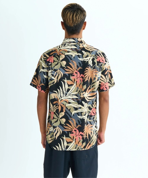 Quiksilver（クイックシルバー）の「APERO CLASSIC SS/クイックシルバー半袖総柄シャツ（シャツ/ブラウス・メンズ・ブラック/カーキ/グリーン/ブルー/ブルー系その他/ブラック系その他・MEDIUM/LARGE/X-LARGE/SMALL）」の17枚目の写真
