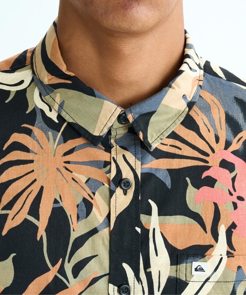 Quiksilver（クイックシルバー）の「APERO CLASSIC SS/クイックシルバー半袖総柄シャツ（シャツ/ブラウス・メンズ・ブラック/カーキ/グリーン/ブルー/ブルー系その他/ブラック系その他・MEDIUM/LARGE/X-LARGE/SMALL）」の16枚目の写真