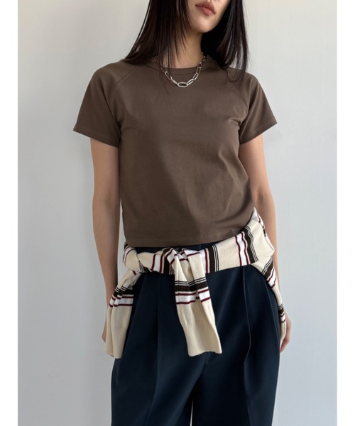 Didot.showroom(ディドット ショールーム)の「ラグランクロップT(Tシャツ/カットソー・レディース・パープル/ブラウン/アイボリー/ブラック/イエロー系その他/ヘザーグレー・FREE)」の5枚目の写真