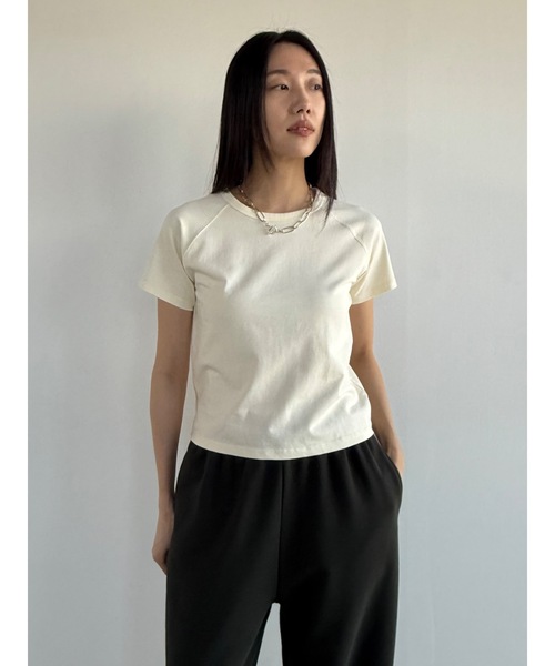 Didot.showroom(ディドット ショールーム)の「ラグランクロップT(Tシャツ/カットソー・レディース・パープル/ブラウン/アイボリー/ブラック/イエロー系その他/ヘザーグレー・FREE)」の11枚目の写真