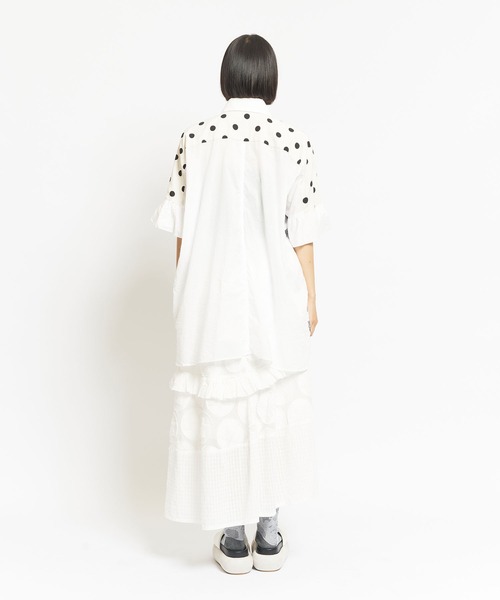 gomme（ゴム）の「フラワーエンブロ　スクエアブラウス2（シャツ/ブラウス・レディース・ブラック/ホワイト・MEDIUM）」の8枚目の写真