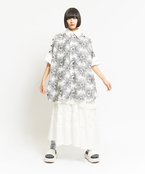 gomme（ゴム）の「フラワーエンブロ　スクエアブラウス2（シャツ/ブラウス・レディース・ブラック/ホワイト・MEDIUM）」の10枚目の写真