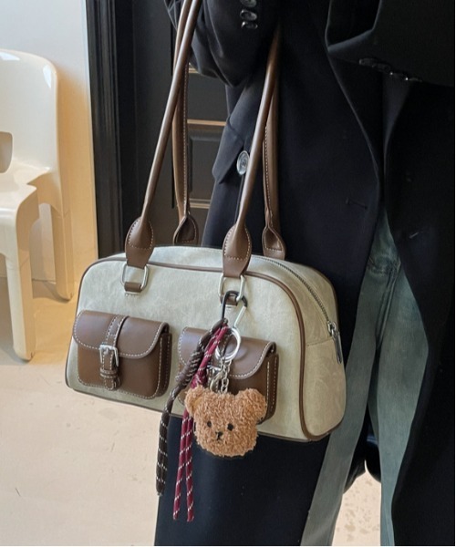 gossip！ロサンゼルス（ゴシップロサンゼルス）の「Y2K デニムパッチワークレトロ バックルデザインBAG / 500mlペットボトル収納可能（ボストンバッグ・レディース・ダークグレー/ライトグレー/インディゴブルー・FREE）」の6枚目の写真