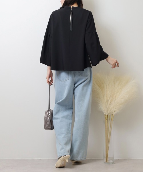 EGLANTINE(エグランティーヌ)の「EGLANTINE チューリップ袖 ダンボールプルオーバー バックジッパー 7分袖トップス(Tシャツ/カットソー・レディース・ブラック/サンドベージュ/キャメル・40)」の9枚目の写真