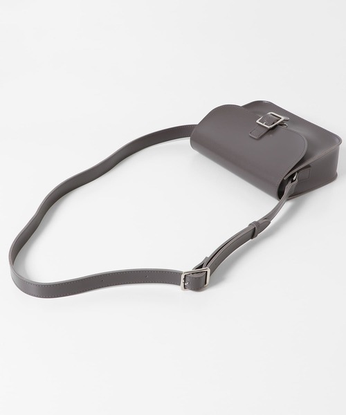 SENSE OF PLACE by URBAN RESEARCH（センスオブプレイスバイアーバンリサーチ）の「FLフラップショルダー（ショルダーバッグ・メンズ・ブラック/グレー・ONE）」の6枚目の写真