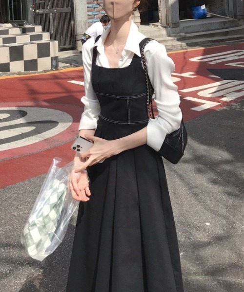 YUGA(ユーガ)の「YUGA_YGMC Square neck resort dress(ワンピース・レディース・ブラック/オフホワイト・M/S)」の22枚目の写真
