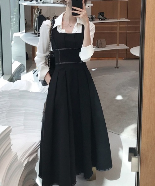 YUGA(ユーガ)の「YUGA_YGMC Square neck resort dress(ワンピース・レディース・ブラック/オフホワイト・M/S)」の21枚目の写真