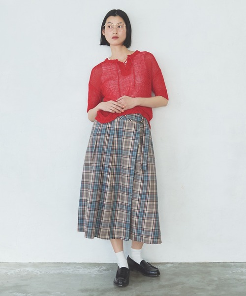 LA MARINE FRANCAISE(マリン フランセーズ)の「テープヤーンレースアッププルオーバー(ニット/セーター・レディース・レッド/ベージュ/ブルー・FREE)」の5枚目の写真