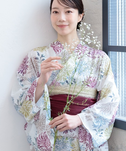 SHE HER HER HERS(シーハーハーハーズ)の「ワンピース浴衣【ワンピース・羽織・しわ兵児帯3点セット】(浴衣・レディース・ホワイト×ネイビー/ホワイト×パープル/ホワイト×イエロー/ネイビー×ホワイト/C/B/A/F/E/D・FREE)」の5枚目の写真