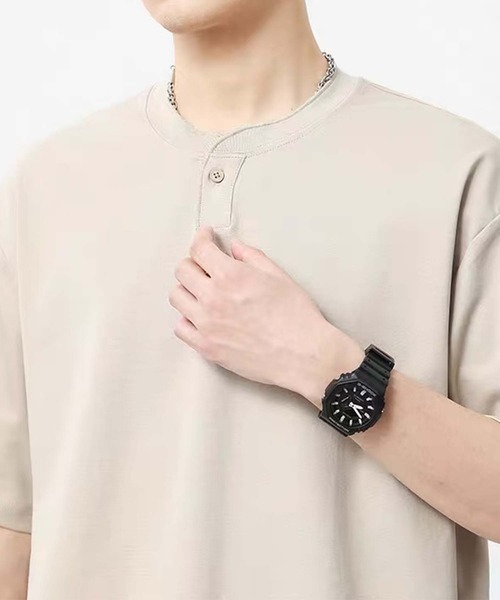 aimoha(アイモハ)の「aimoha men シンプルヘンリーネックシャツ (SS)(Tシャツ/カットソー・メンズ・ブラック/ベージュ・X-LARGE/XX-LARGE/XXX-LARGE/LARGE)」の7枚目の写真