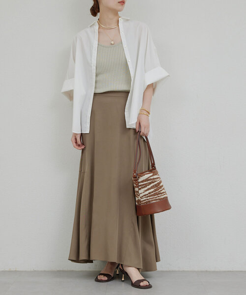 GALLARDAGALANTE（ガリャルダガランテ）の「ハーフスリーブ