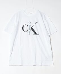 Calvin Klein(JoENC)Calvin Klein / JoNC ss text monogram crewneck tee N[lbNTVc(TVc/Jbg\[)