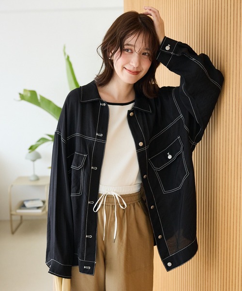 ELENCARE DUE(エレンカーレデュエ)の「・ELENCARE DUE カラーステッチシアーGジャン(その他アウター・レディース・グリーン/チャコールグレー/オフホワイト/ブラック・FREE)」の2枚目の写真