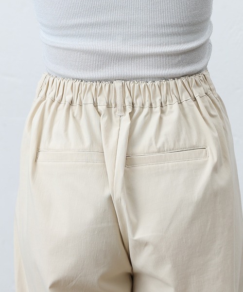COLONY 2139（コロニートゥーワンスリーナイン）の「レーヨンナイロンタックワイドパンツ（その他パンツ・レディース・ブラック/ベージュ/ライトグレー/ブラウン・SMALL/MEDIUM）」の16枚目の写真