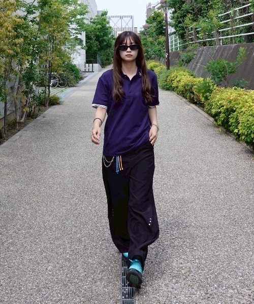 INTER FACTORY（インターファクトリー）の「kurumi - オリジナル刺繍半袖ポロシャツ made in INTERFACTORY（シャツ/ブラウス・レディース・カーキ/ネイビー・MEDIUM/LARGE）」の11枚目の写真
