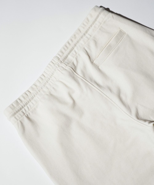 THRIFTY LOOK(スリフティールック)の「Stanley/Stella / スタンレーステラ Trainer 2.0 (SABU015) フレンチテリー オーガニックコットン スウェットショーツ(スウェットパンツ・メンズ・ナチュラル/ブラック・MEDIUM/LARGE)」の13枚目の写真
