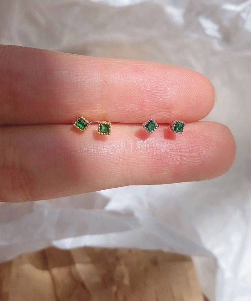 yu-ka(ユーカ)の「YU-KA:ジルコニアスタッドミニピアス zirconia stud mini pierce(ピアス(両耳用)・レディース・シルバー/ゴールド・FREE)」の3枚目の写真