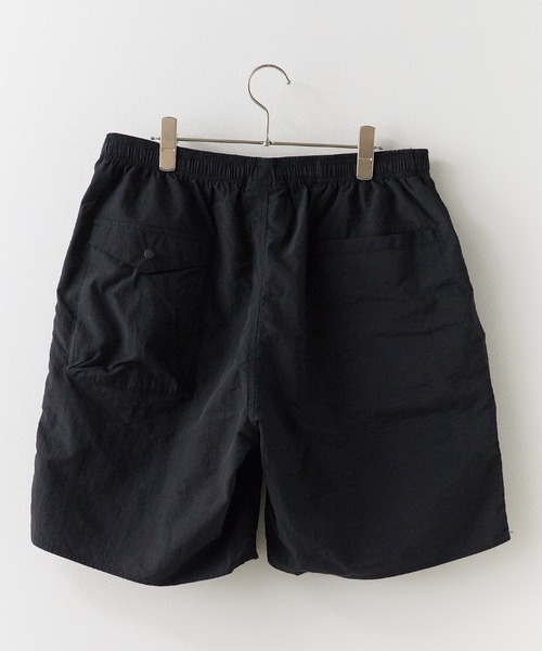 THOUSAND MILE（サウザンドマイル）の「THOUSAND MILE/サウザンドマイル NYLON TASLAN WEATHER WALK SHORTS ショーツ（その他パンツ・メンズ・ブラック・S/M/L/XL）」の2枚目の写真