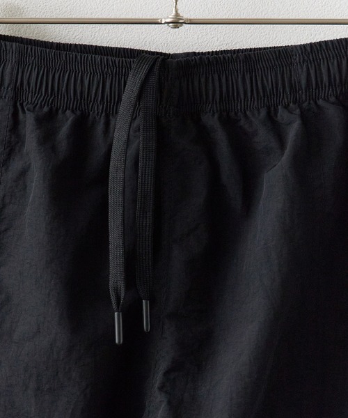 THOUSAND MILE（サウザンドマイル）の「THOUSAND MILE/サウザンドマイル NYLON TASLAN WEATHER WALK SHORTS ショーツ（その他パンツ・メンズ・ブラック・S/M/L/XL）」の5枚目の写真