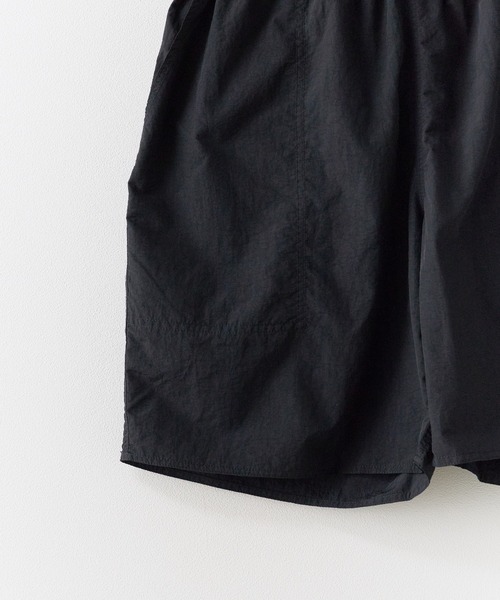THOUSAND MILE（サウザンドマイル）の「THOUSAND MILE/サウザンドマイル NYLON TASLAN WEATHER WALK SHORTS ショーツ（その他パンツ・メンズ・ブラック・S/M/L/XL）」の6枚目の写真