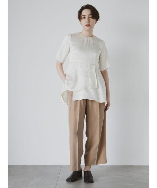 Te chichi CLASSIC（テチチクラシック）の「エシカルシャンブレーイージーワイドパンツ（セットアップ可）（接触冷感）《2025summer catalog item》（その他パンツ・レディース・ベージュ・F）」の8枚目の写真