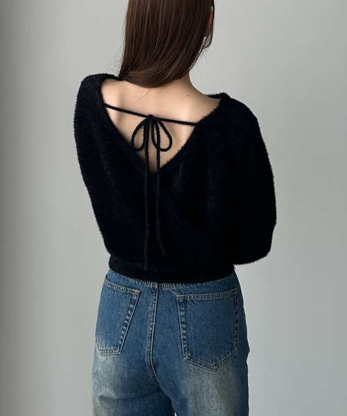 Louere(ルエレ)の「バックオープンニットトップス(ニット/セーター・レディース・アイボリー/ブラック/チャコール・LARGE/MEDIUM)」の5枚目の写真