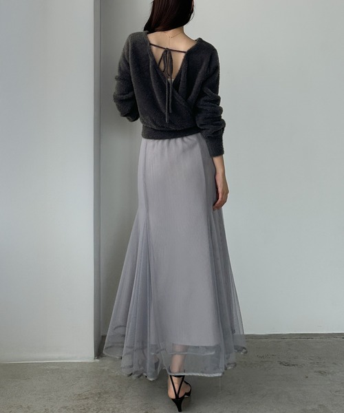 Louere(ルエレ)の「バックオープンニットトップス(ニット/セーター・レディース・アイボリー/ブラック/チャコール・LARGE/MEDIUM)」の22枚目の写真