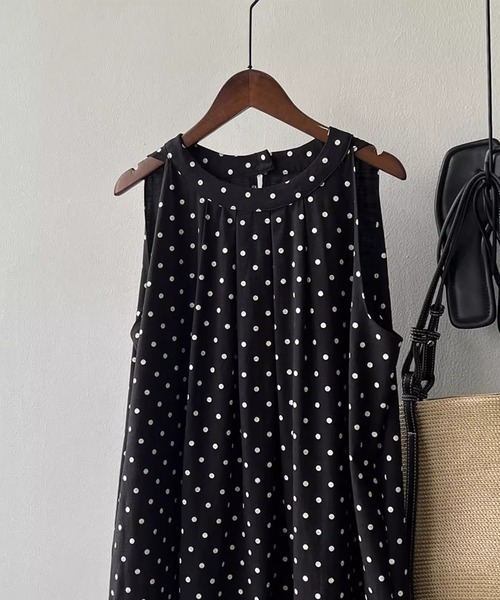 LAFFMO（ラフモ）の「ドットフレアノースリーブワンピース（ワンピース・レディース・ブラック/ベージュ・XL/L/M）」の13枚目の写真