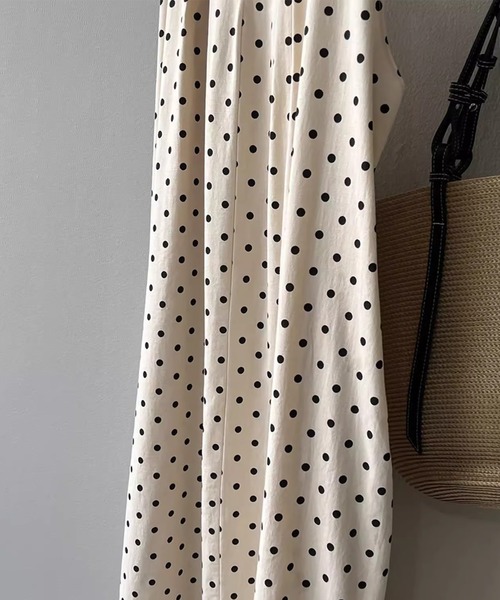 LAFFMO（ラフモ）の「ドットフレアノースリーブワンピース（ワンピース・レディース・ブラック/ベージュ・XL/L/M）」の18枚目の写真