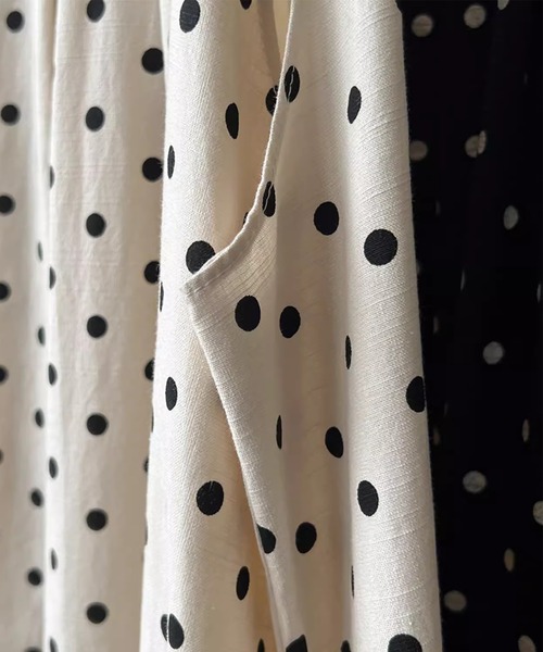 LAFFMO（ラフモ）の「ドットフレアノースリーブワンピース（ワンピース・レディース・ブラック/ベージュ・XL/L/M）」の20枚目の写真