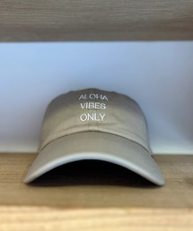 URBAN ISLAND SOCIETY（アーバンアイランドソサエティ）の「【URBAN ISLAND SOCIETY/アーバンアイランドソサエティ】ALOHA VIBES ONLY CAP（キャップ）」