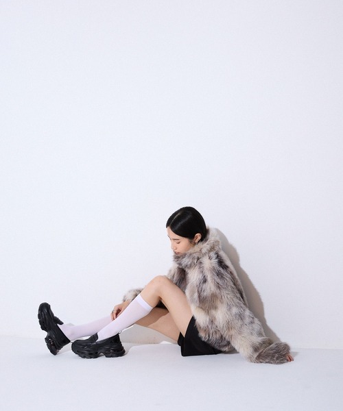 JEANASIS（ジーナシス）の「【抗菌防臭テープ付き】キリカエボリュームローファー/573242（ローファー・レディース・ブラック/ブラウン系その他/ブラック系その他/シルバー系その他・MEDIUM/LARGE）」の10枚目の写真