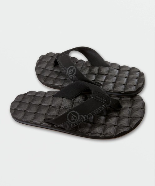 VOLCOM（ボルコム）の「【VOLCOM/ボルコム】Recliner Sandals/ヌバックビーサン（ビーチサンダル）（サンダル・メンズ・グレー系その他/ブラック系その他・9）」の2枚目の写真