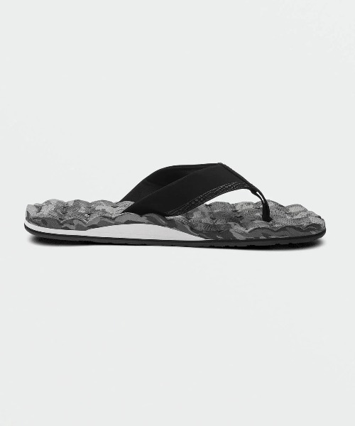 VOLCOM（ボルコム）の「【VOLCOM/ボルコム】Recliner Sandals/ヌバックビーサン（ビーチサンダル）（サンダル・メンズ・グレー系その他/ブラック系その他・9）」の8枚目の写真