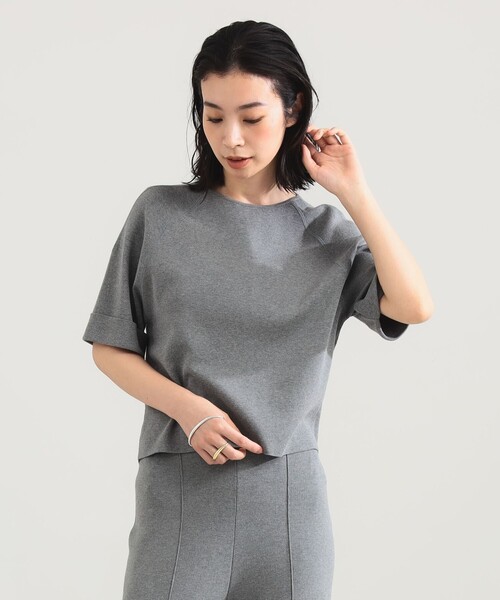 Demi-Luxe BEAMS（デミルクス ビームス）の「AK+1 / 総針 ショート ニット［手洗い可］（ニット/セーター・レディース・グレー/ブルー/ブラック・ONE SIZE）」の1枚目の写真