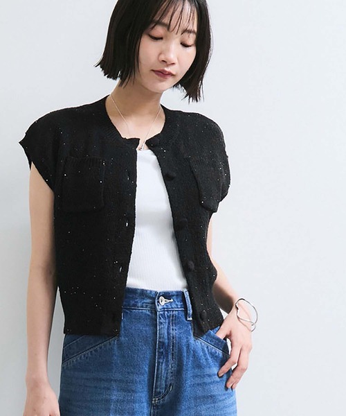 VIS（ビス）の「くるみ釦ニットトップスカーデ/洗える（カーディガン/ボレロ・レディース・オフホワイト/ピンク/ブラック系その他・FREE）」の3枚目の写真