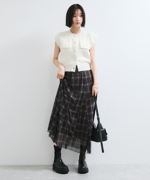 VIS（ビス）の「くるみ釦ニットトップスカーデ/洗える（カーディガン/ボレロ・レディース・オフホワイト/ピンク/ブラック系その他・FREE）」の5枚目の写真