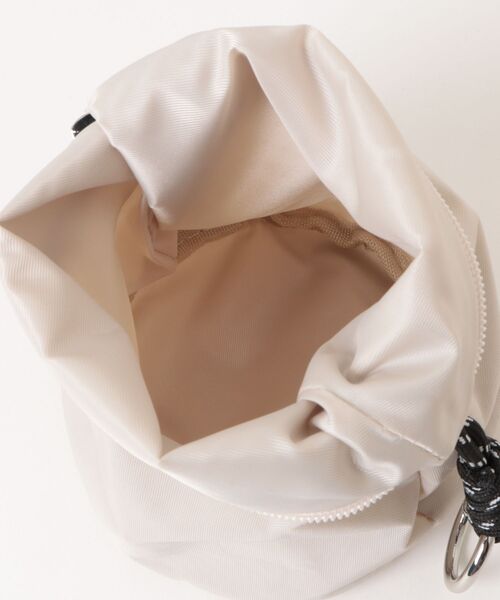 Q（キュー）の「ナイロンパッカブルトート（トートバッグ・レディース・スモークピンク/アイボリー/グレー・ONE SIZE）」の12枚目の写真