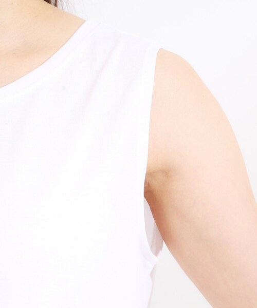 Cutie Blonde（キューティーブロンド）の「【S-LL/2点セット】配色使いがアクセント 半袖ニット+タンクトップ（その他トップス・レディース・ブルー系4/ブラック系4/アイボリー系4/ライトグレー系4・04/03/02/01）」の11枚目の写真