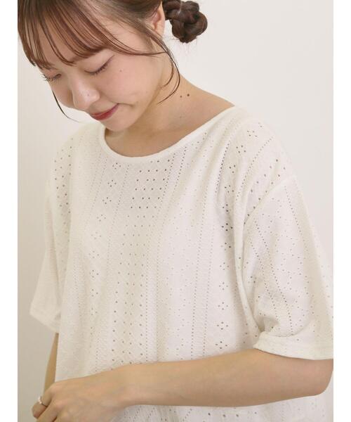 Samansa Mos2(サマンサ モスモス)の「アイレット切替フリルカットソー(Tシャツ/カットソー・レディース・ブラック/オフホワイト/モカ/ピンク・F)」の2枚目の写真