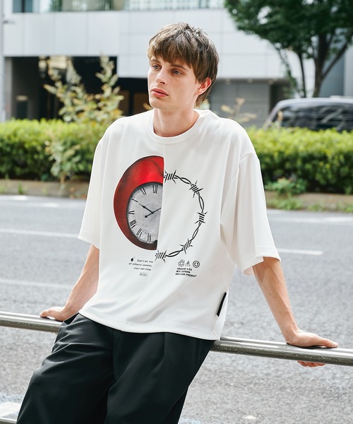 SHAREEF（シャリーフ）の「【SHAREEF】APPLE×YUSHITESSEN TEE（Tシャツ/カットソー・メンズ・ブラック/ホワイト・1/2）」の2枚目の写真
