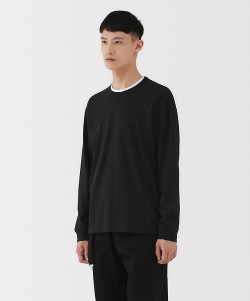 MUJI Labo（ムジラボ）の「〔MUJI Labo〕紳士　昔ながらの製法で編み立てた天竺クルーネック長袖Ｔシャツ（Tシャツ/カットソー・メンズ・ブラック/オートミール・M/L/XL）」の7枚目の写真