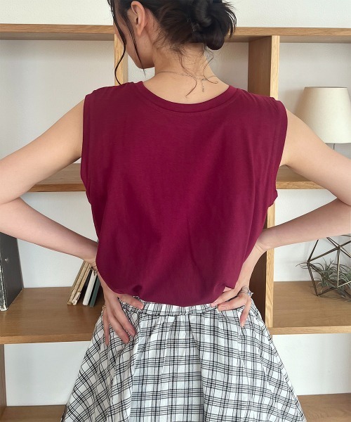 Rejoule(リジュール)の「前後2WAY ロゴ刺繍ノースリーブTシャツ(Tシャツ/カットソー・レディース・ブラック/ボルドー/オフホワイト・FREE)」の13枚目の写真