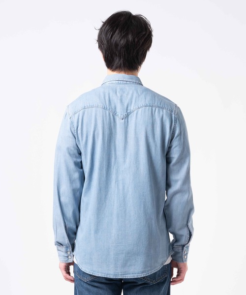 Levi's（リーバイス）の「Levi's/リーバイス クラシック ウエスタンシャツ（シャツ/ブラウス・メンズ・ライトインディゴブルー・S/M/L/XL）」の3枚目の写真
