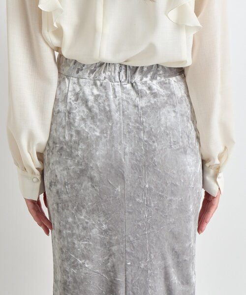La boutique BonBon（ラブティックボンボン）の「ベロアロングナロースカート（スカート・レディース・ライトグレー/ライトベージュ/オフホワイト・38/36）」の18枚目の写真