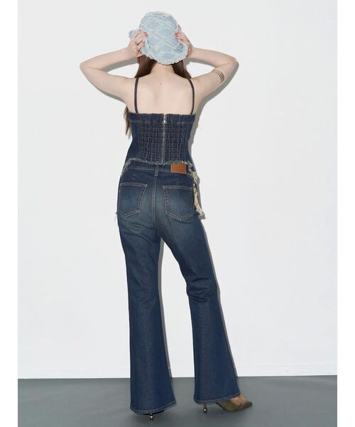 EVRIS（エヴリス）の「スタッズモチーフデニムキャミ【セットアップ着用可能】（キャミソール・レディース・ライトブルー/インディゴブルー・FREE）」の18枚目の写真