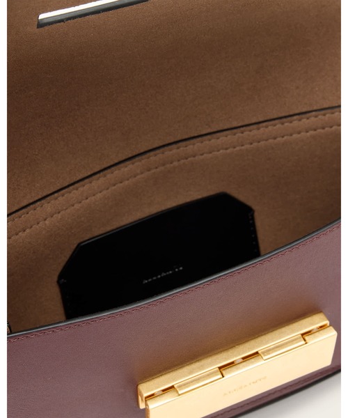 ALLSAINTS(オールセインツ)の「ETTA LEATHER SATCHEL CROSSBODY BAG | ETTA レザー サッチェル クロスボディ バッグ(ショルダーバッグ・レディース・レッド系・ONE SIZE)」の7枚目の写真